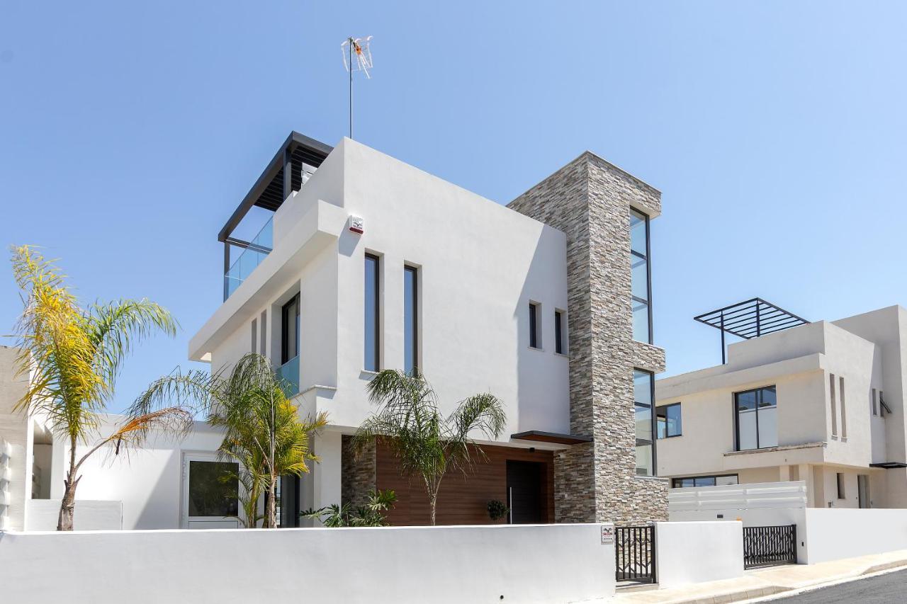 Chris Le Mare Gold Luxury Villa โปรทาราส ภายนอก รูปภาพ